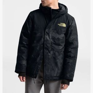 The Northface Balham Insulated Jacket TNF Black Waxed Camo print Men’s medium